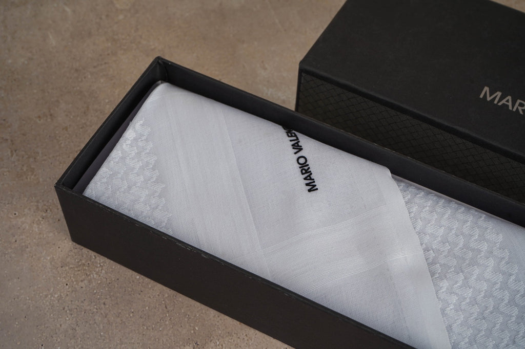 شماغ ماريو فالنتينو أبيض