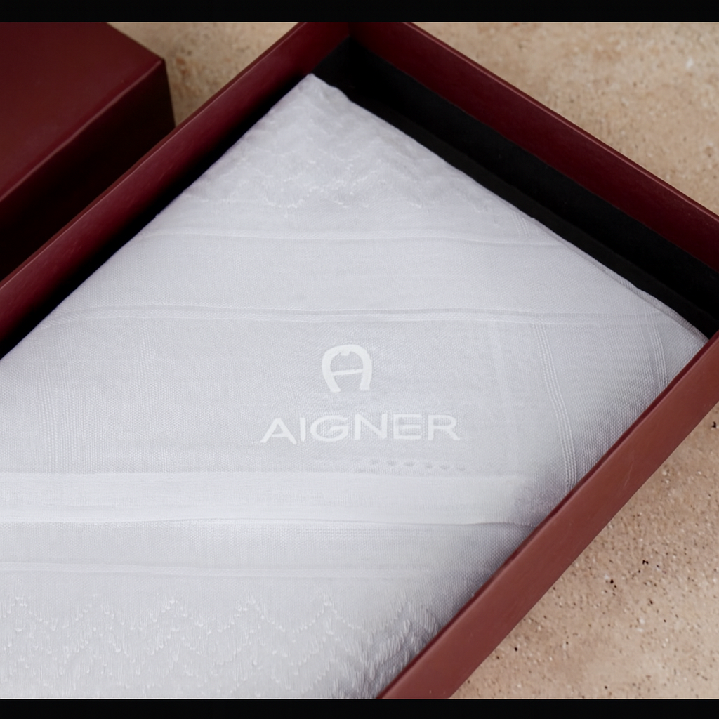 الأبيض AIGNER شماغ أغنر